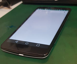 LG社製　LGV32の起動確認