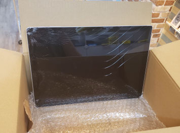 松本市から送って頂いたSurface PRO7