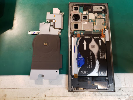 S23 Ultra 基盤カウリングの取り外し