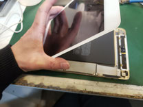iPad mini4画面取り外し